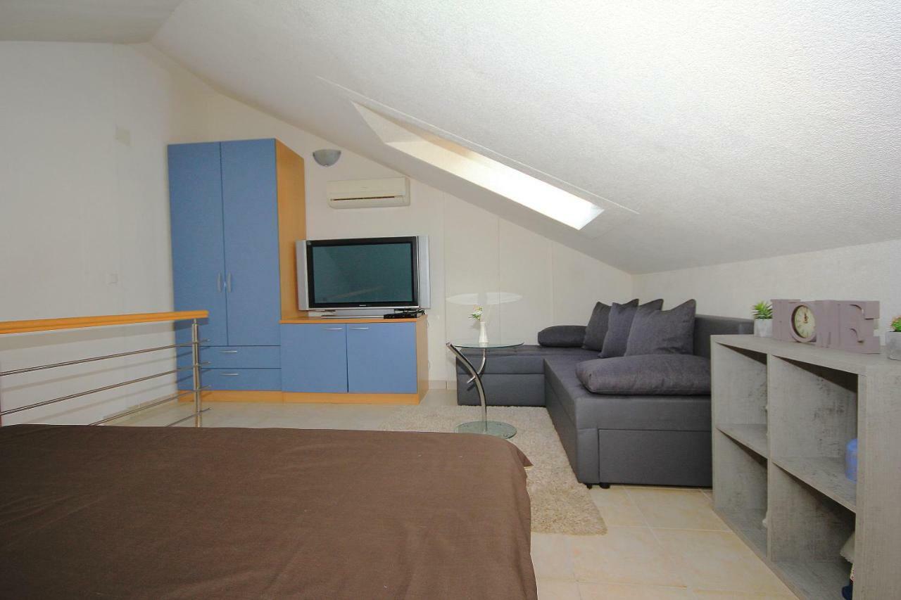 Apartment Ivana Makarska Esterno foto